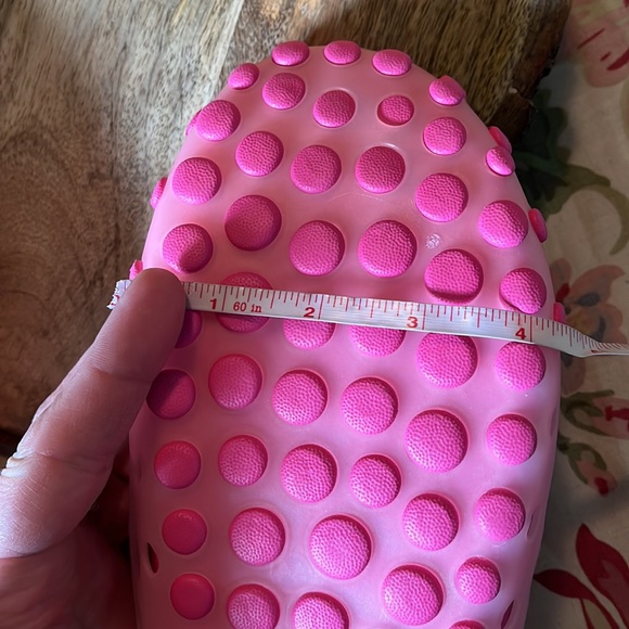 BARBIE Pink Croc Size 11  12 Waterproof Shoes Shower Beach Non-Slip Grip $49 NEW - Picture 12 of 16